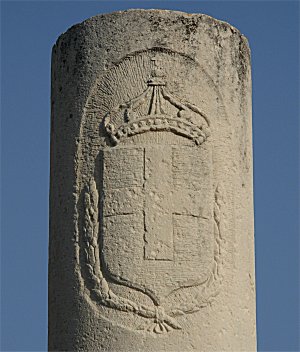 La Colonnetta, Montesilvano, particolare dello stemma sabaudo