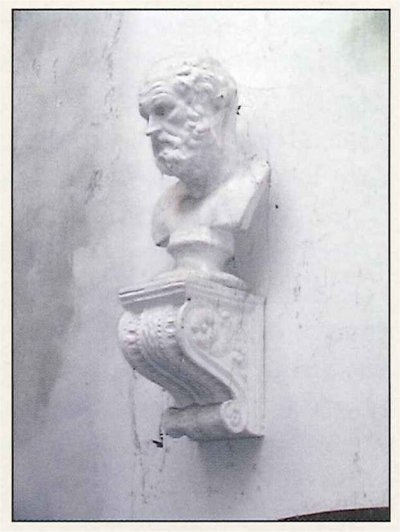 Busto, Palazzo Rozzi