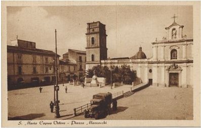S. Maria Capua Vetere, Piazza Mazzocchi
